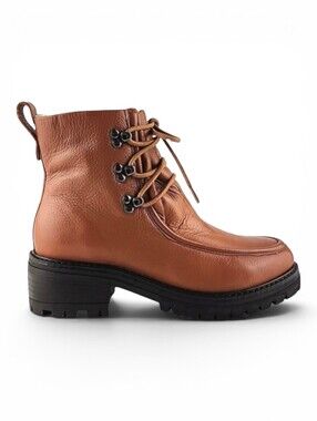 NWT Gentle Souls Women's Bristol Wallaby Leather Boots Tan 7.5